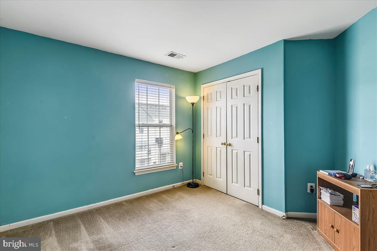 42223 Terrazzo Ter Property Photo 6
