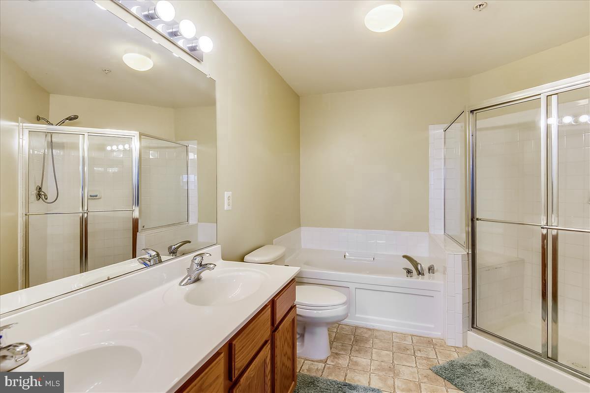 42223 Terrazzo Ter Property Photo 11