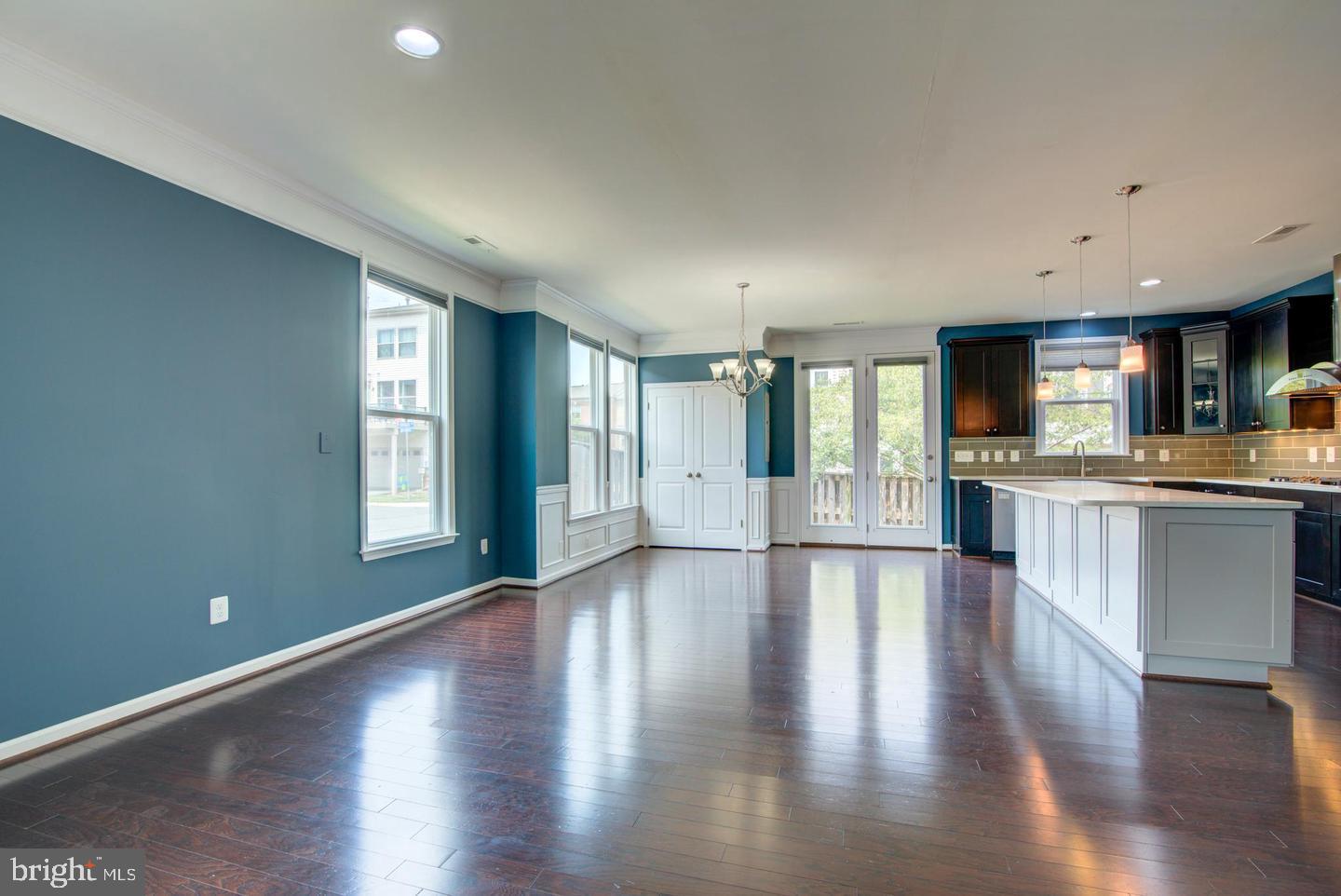 42262 Knotty Oak Terrace Property Photo 6