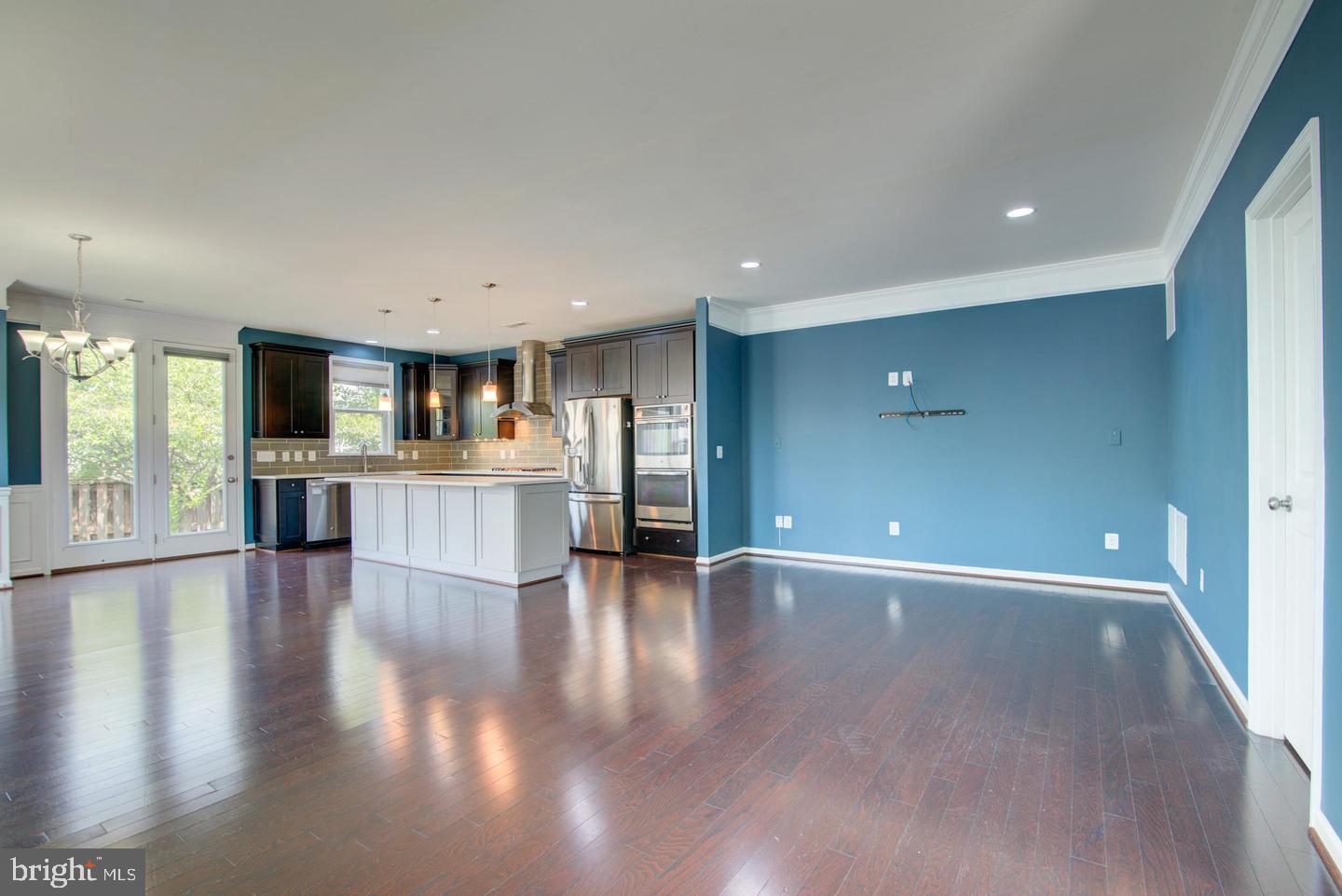 42262 Knotty Oak Terrace Property Photo 8