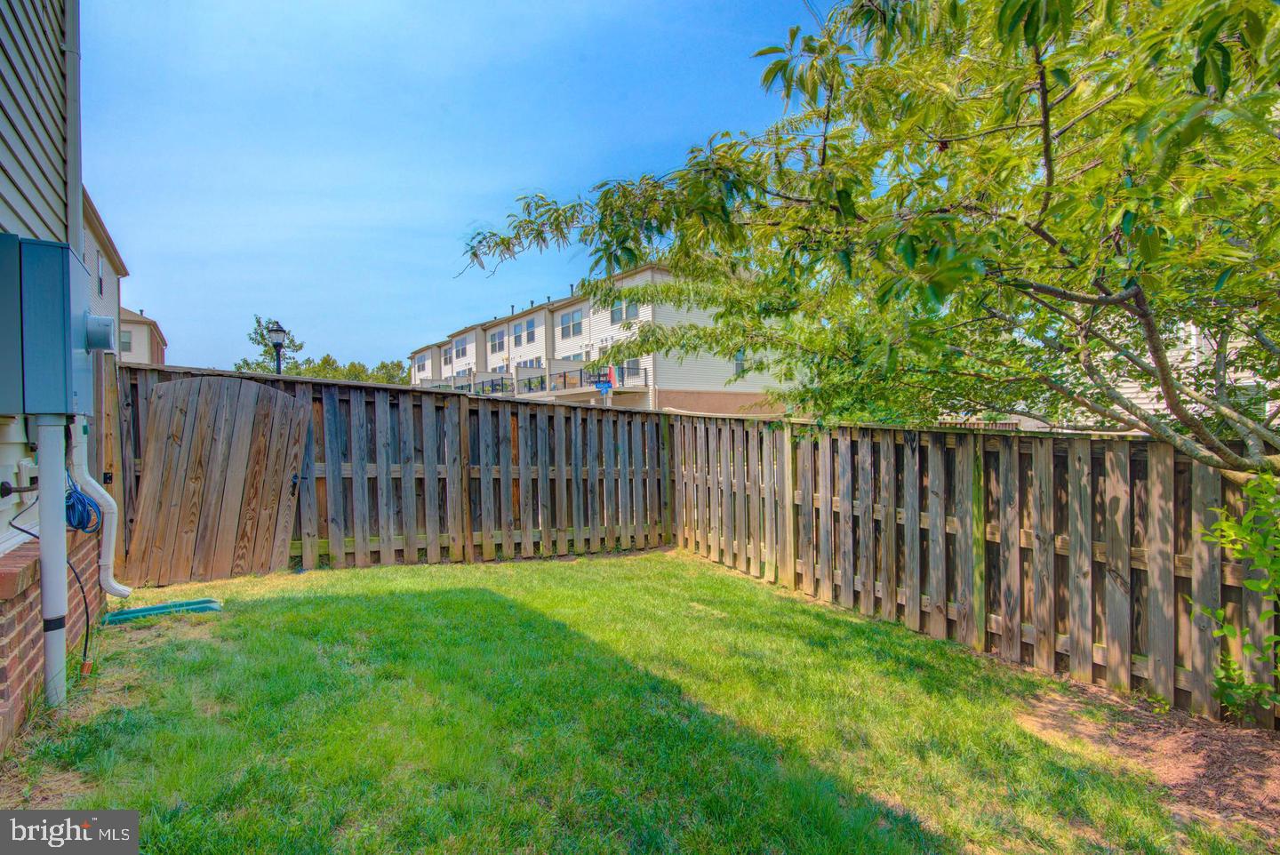 42262 Knotty Oak Terrace Property Photo 21