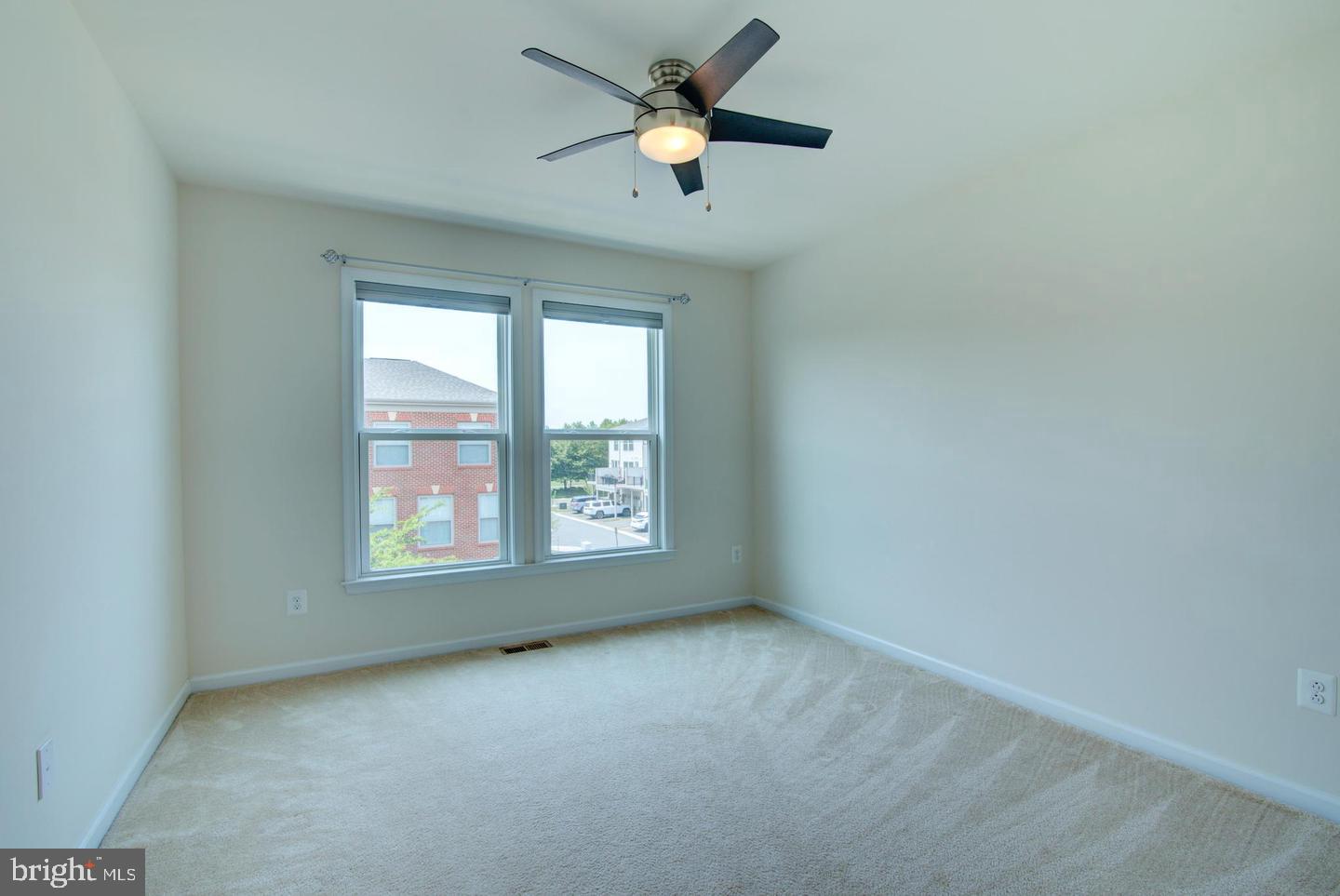 42262 Knotty Oak Terrace Property Photo 51