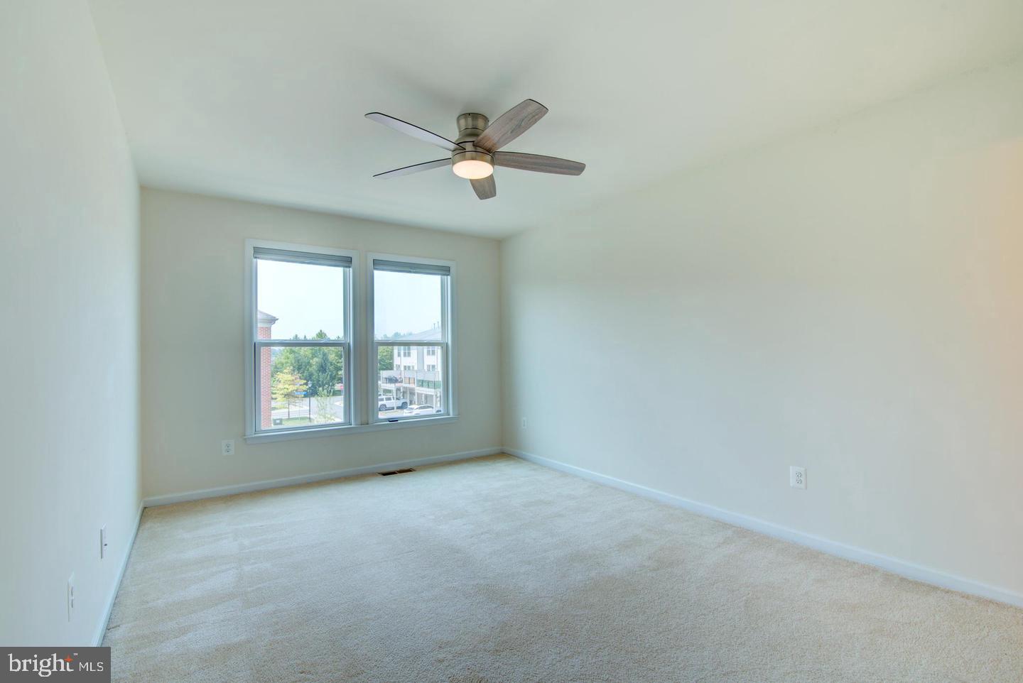 42262 Knotty Oak Terrace Property Photo 55