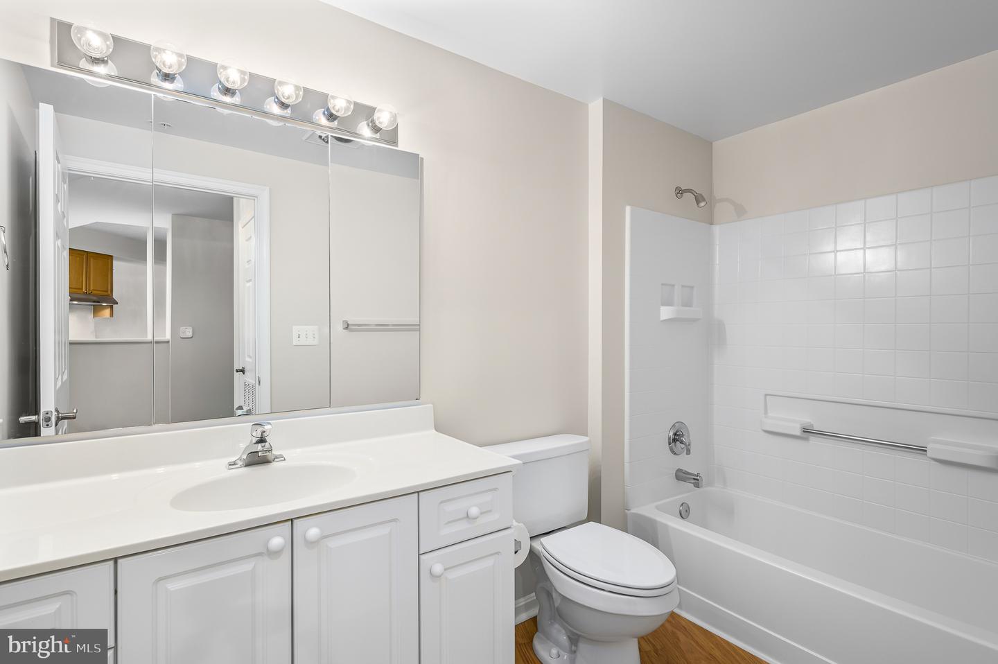 19370 Magnolia Grove #107 Property Photo 21