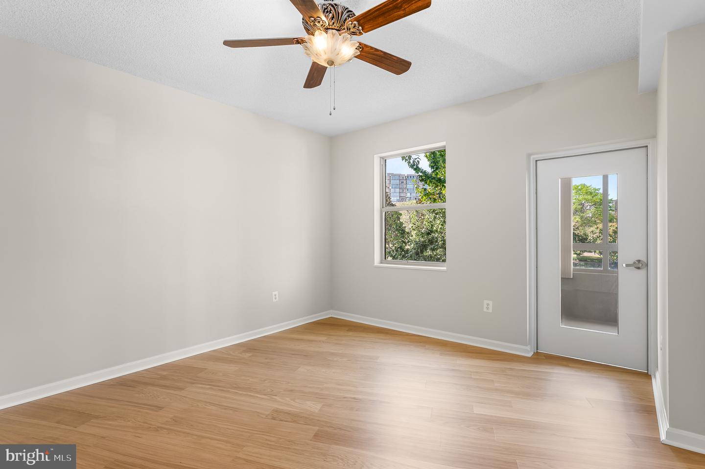 19370 Magnolia Grove #107 Property Photo 23