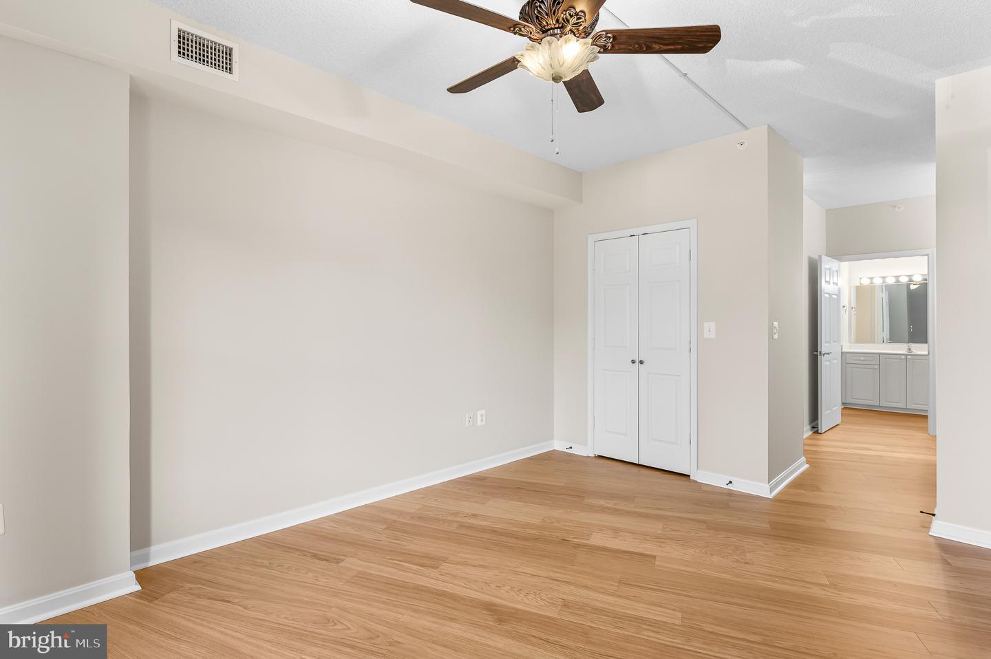 19370 Magnolia Grove #107 Property Photo 24