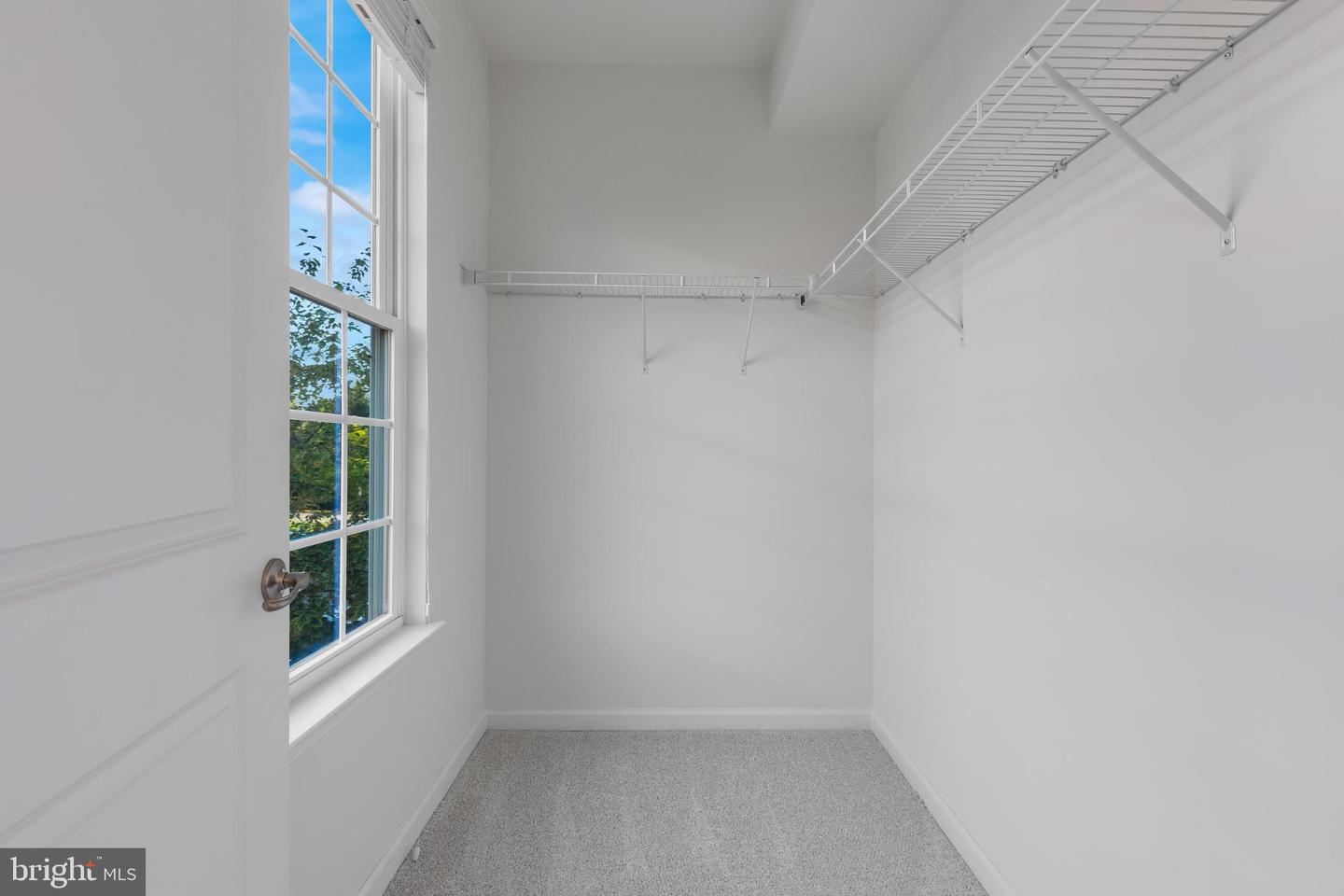 473 Kornblau Ter Se Property Photo 9