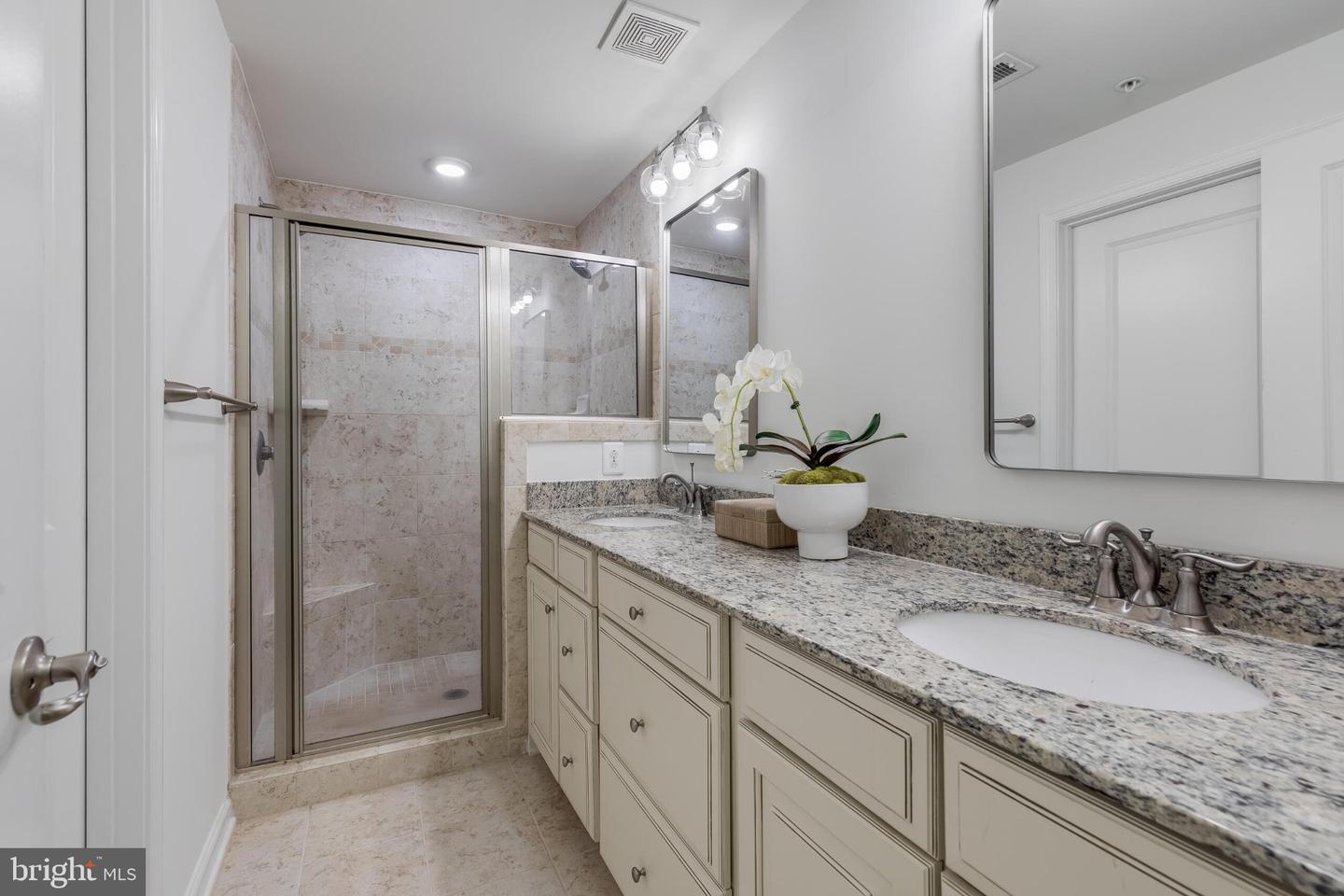 473 Kornblau Ter Se Property Photo 17