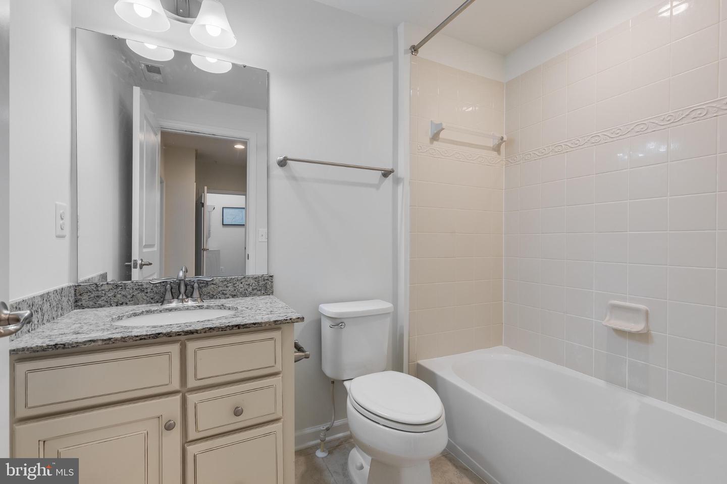 473 Kornblau Ter Se Property Photo 18