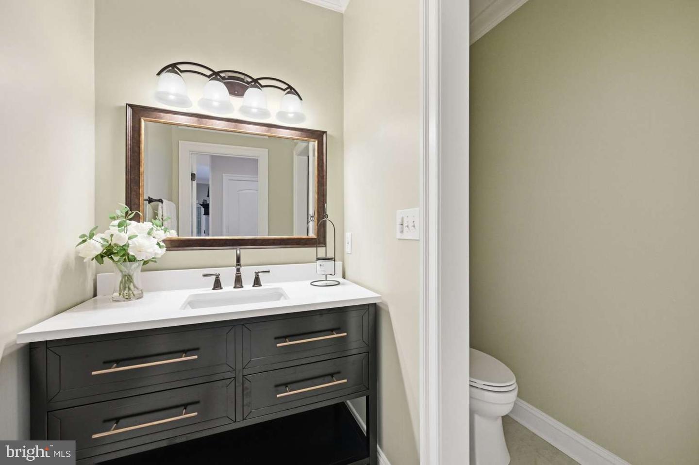 129 Sinegar Pl Property Photo 49