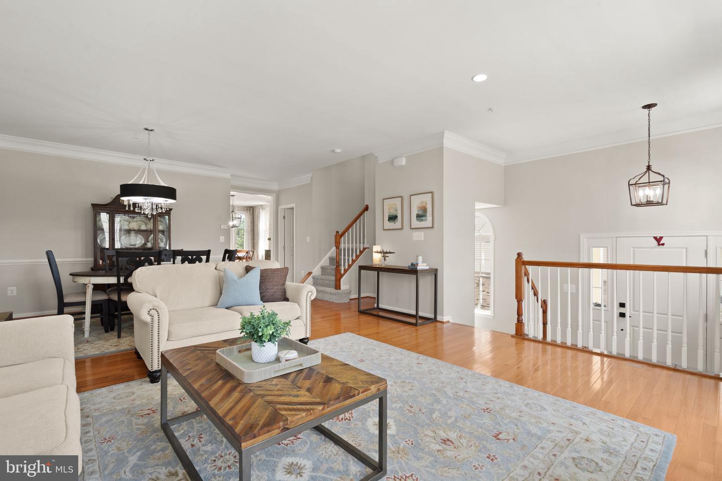 24994 Glasgow Heights Ter Property Photo 11