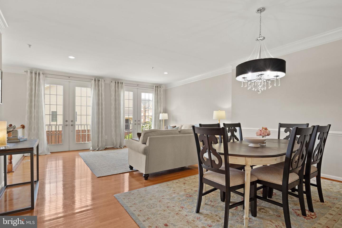 24994 Glasgow Heights Ter Property Photo 15