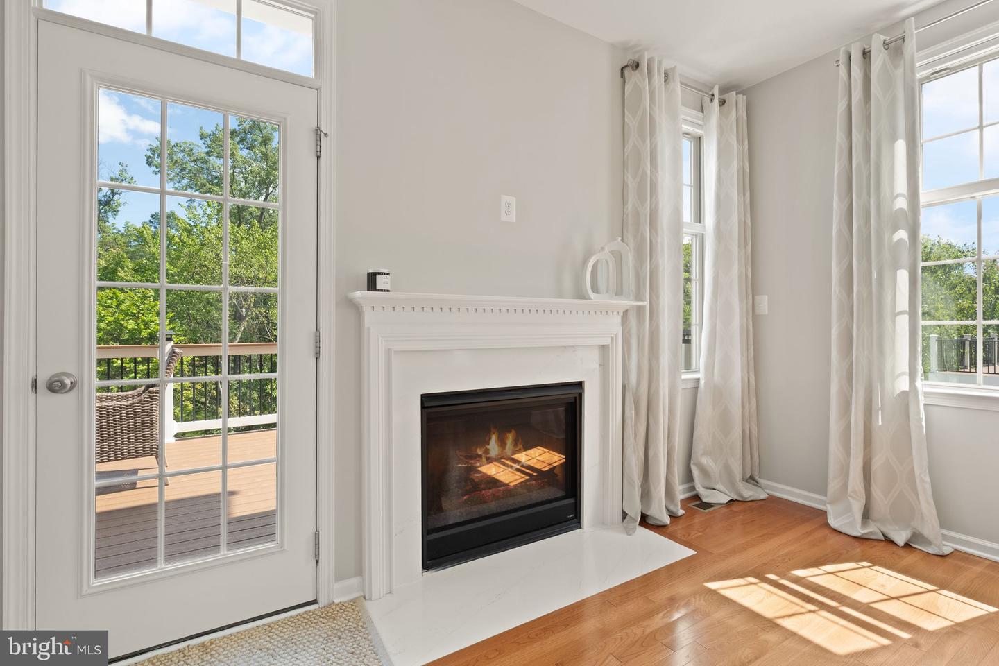 24994 Glasgow Heights Ter Property Photo 18