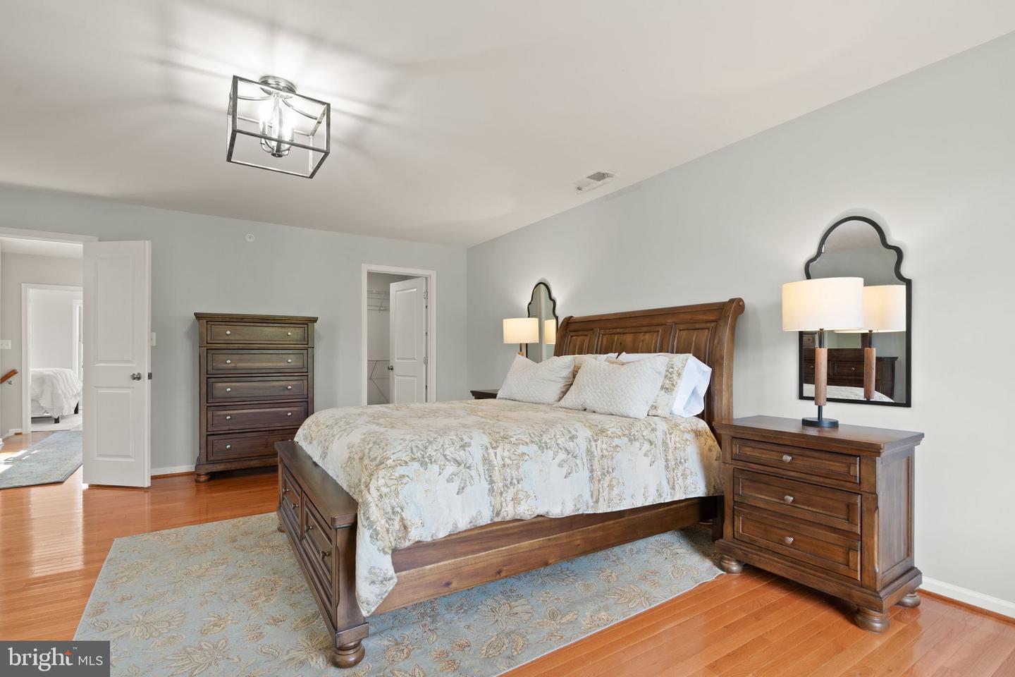 24994 Glasgow Heights Ter Property Photo 34