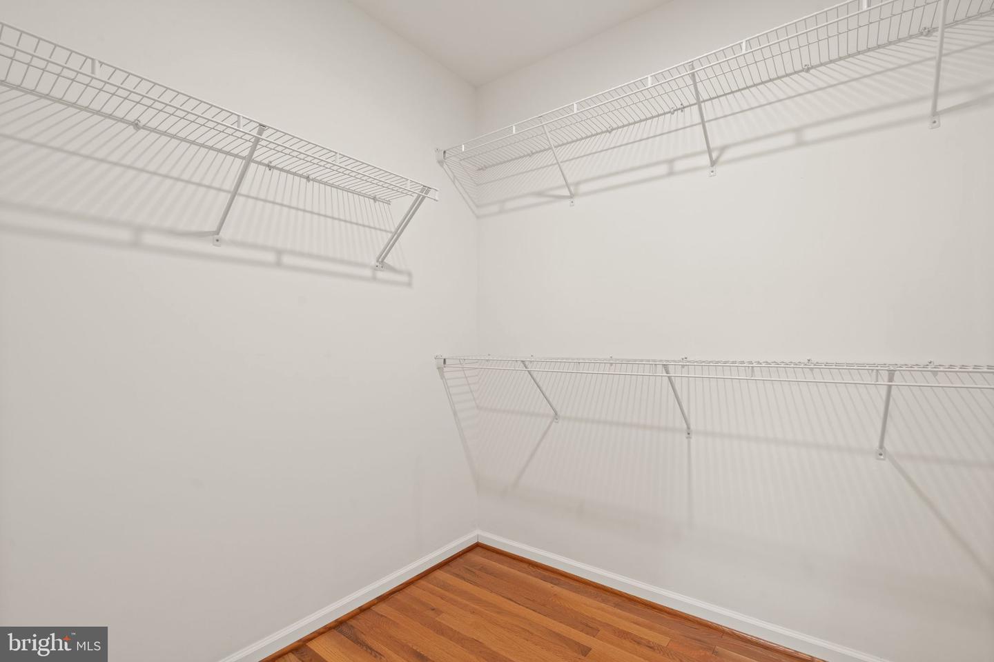 24994 Glasgow Heights Ter Property Photo 40