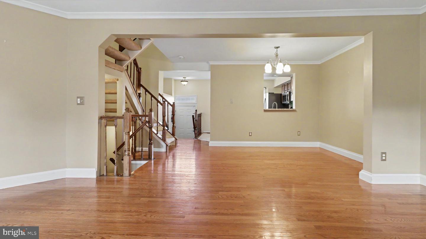21744 Leatherleaf Cir Property Photo 11