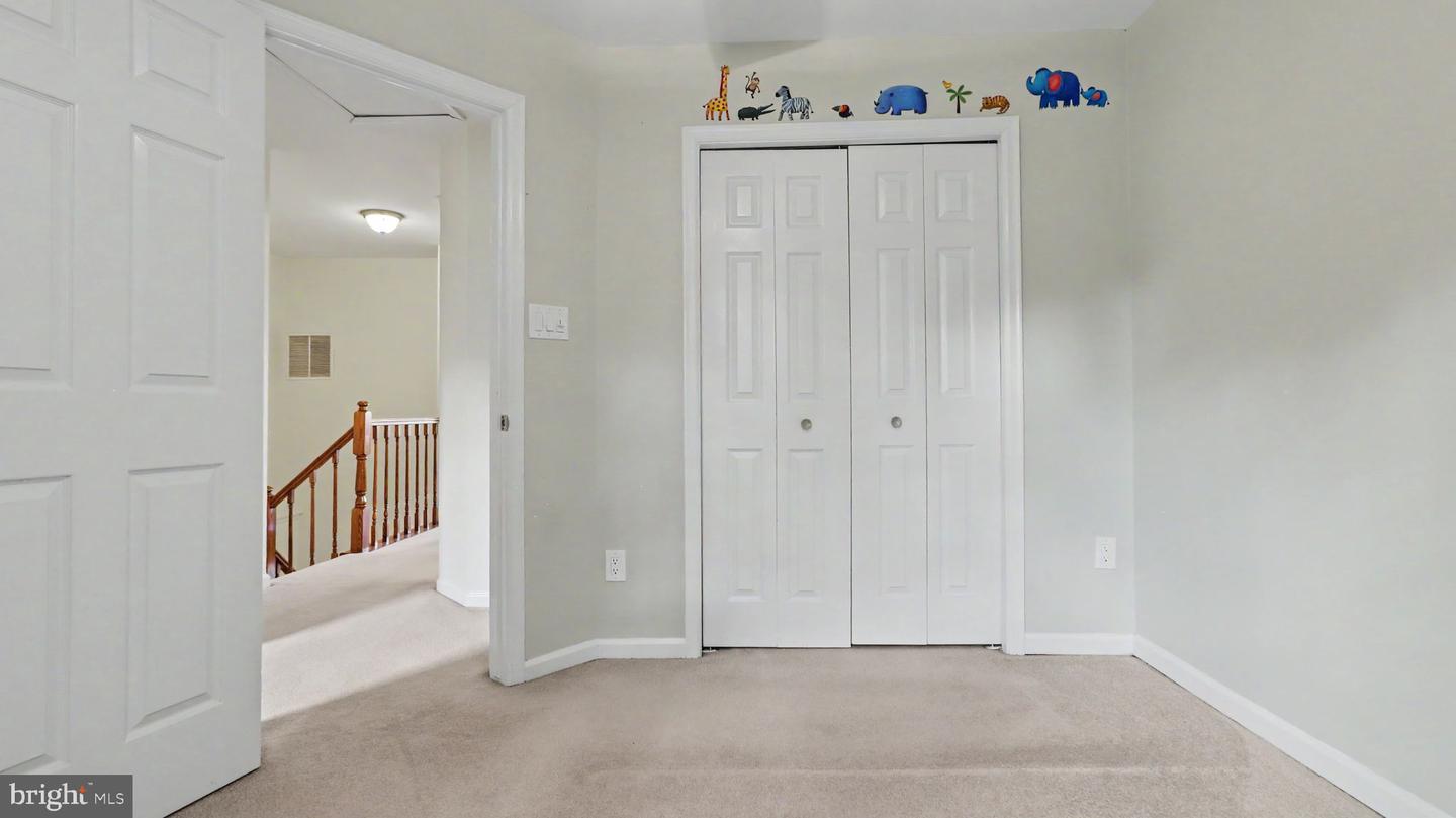 21744 Leatherleaf Cir Property Photo 26