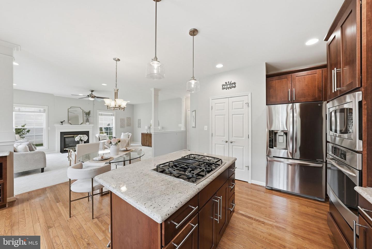 44028 Tavern Dr Property Photo 16