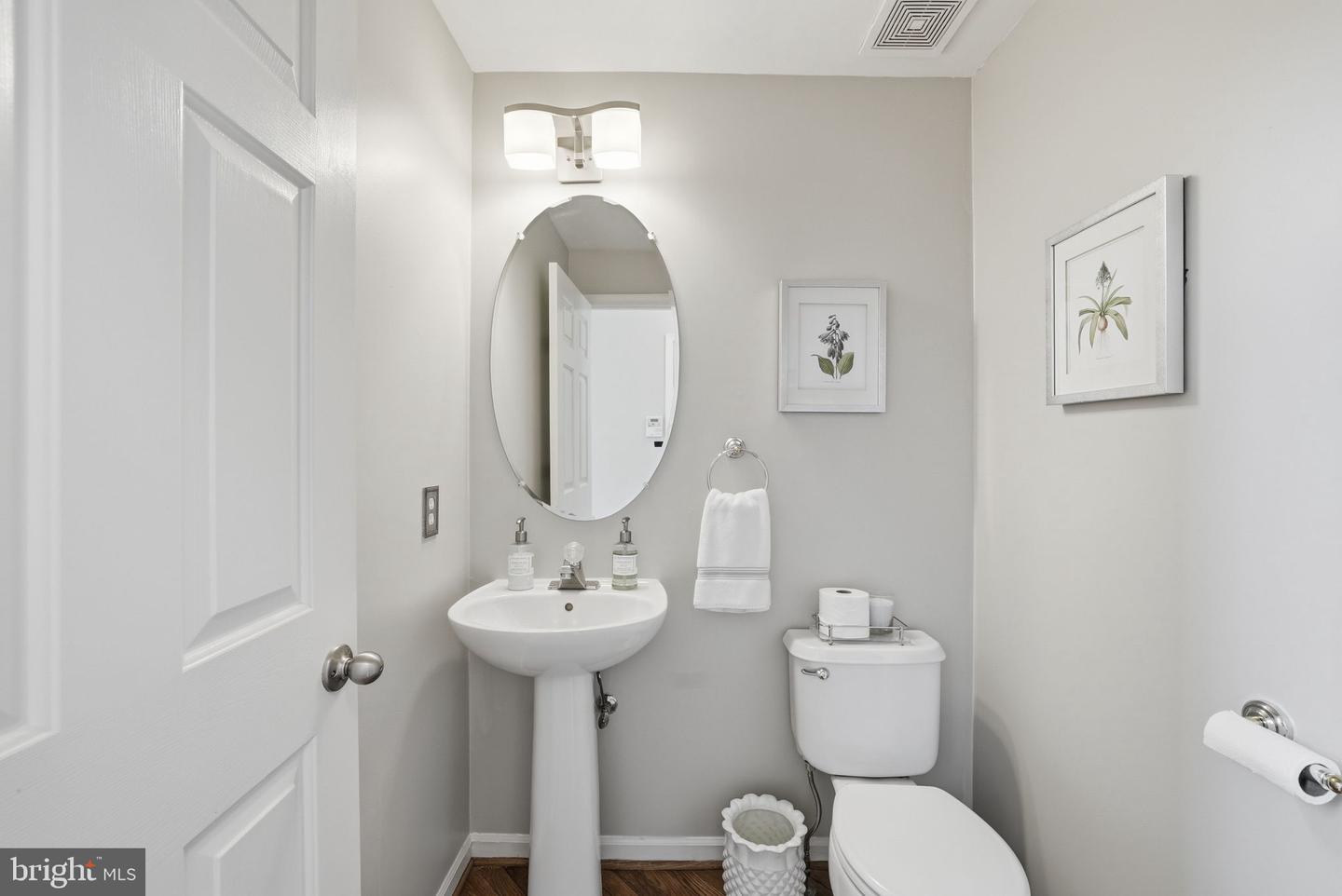 44028 Tavern Dr Property Photo 23