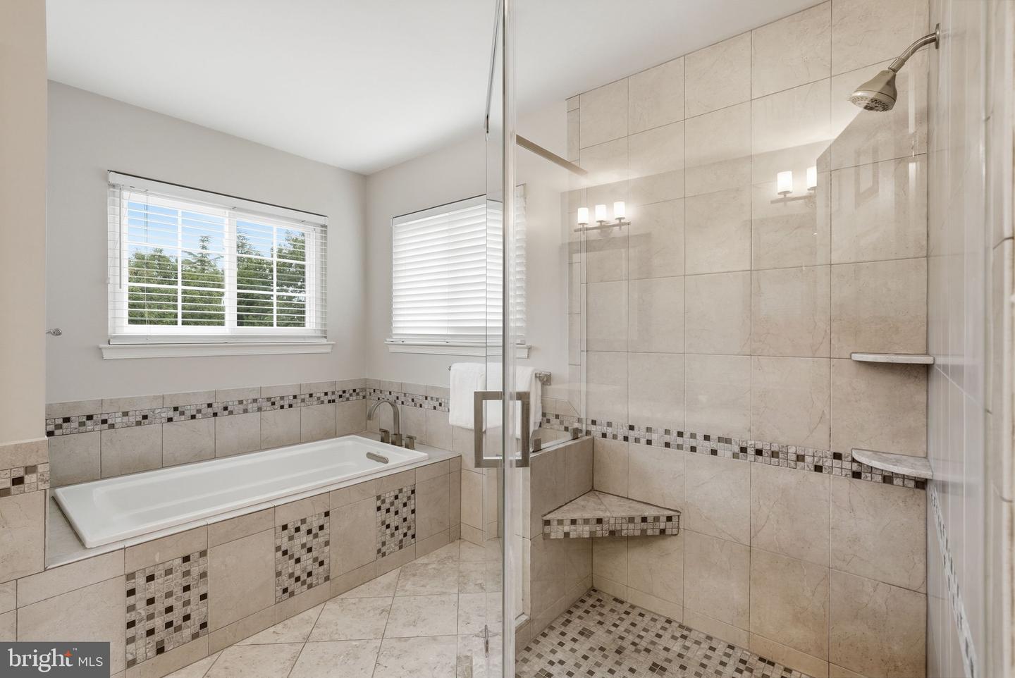 44028 Tavern Dr Property Photo 31