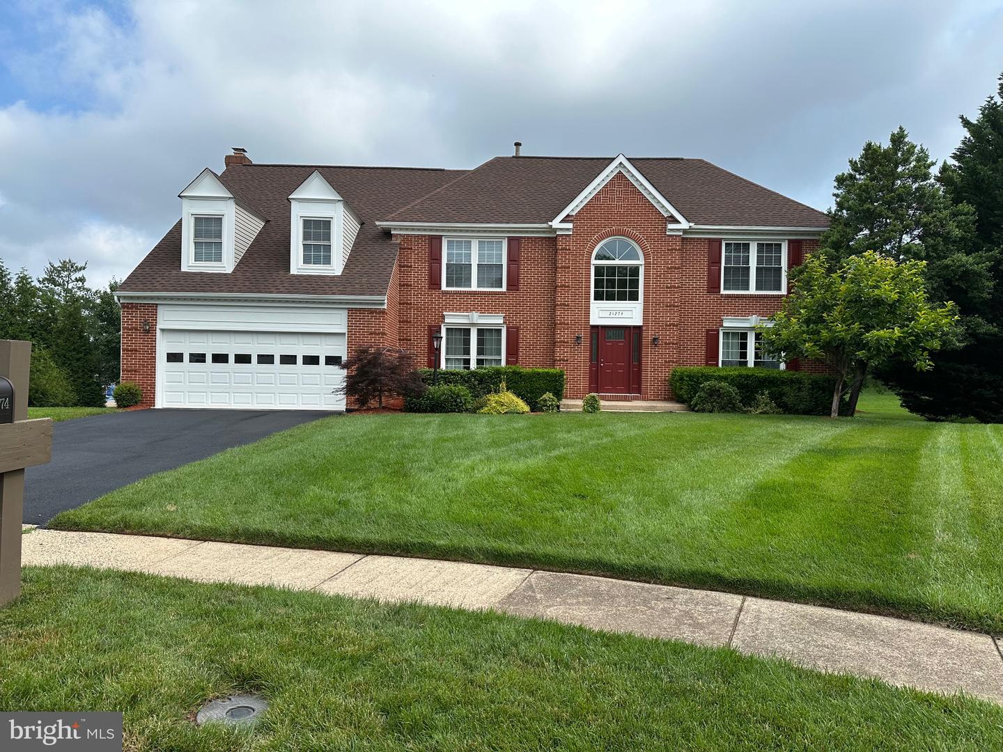 21274 Meadowsweet Ct Property Photo 3