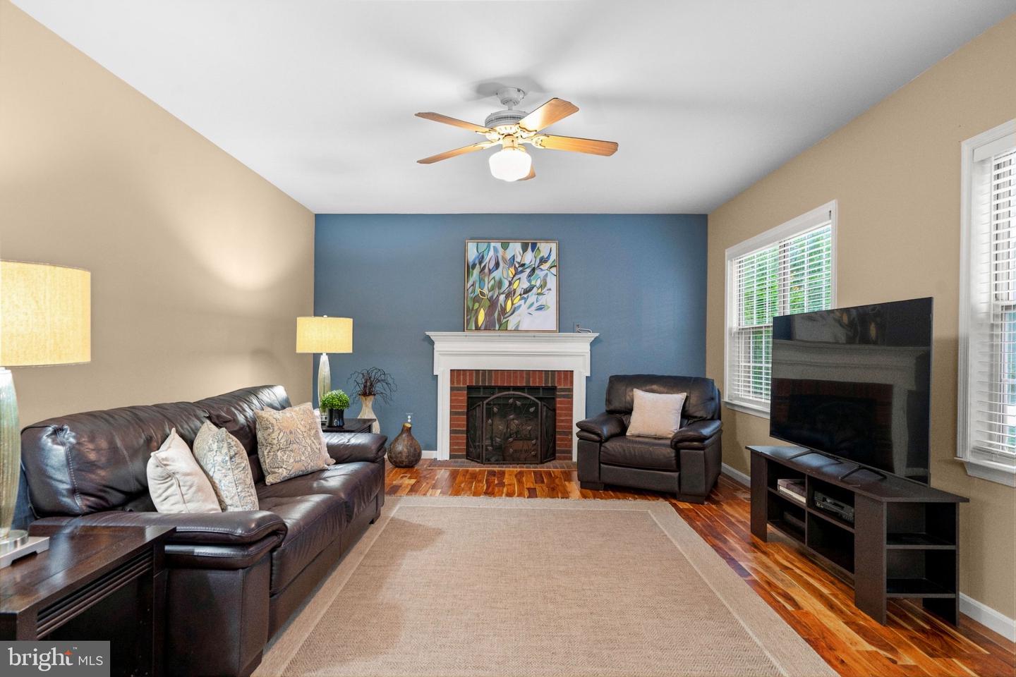 43848 Glenhazel Dr Property Photo 15