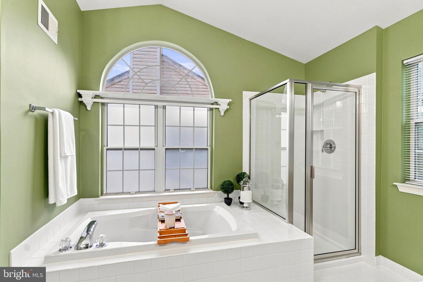 43848 Glenhazel Dr Property Photo 21