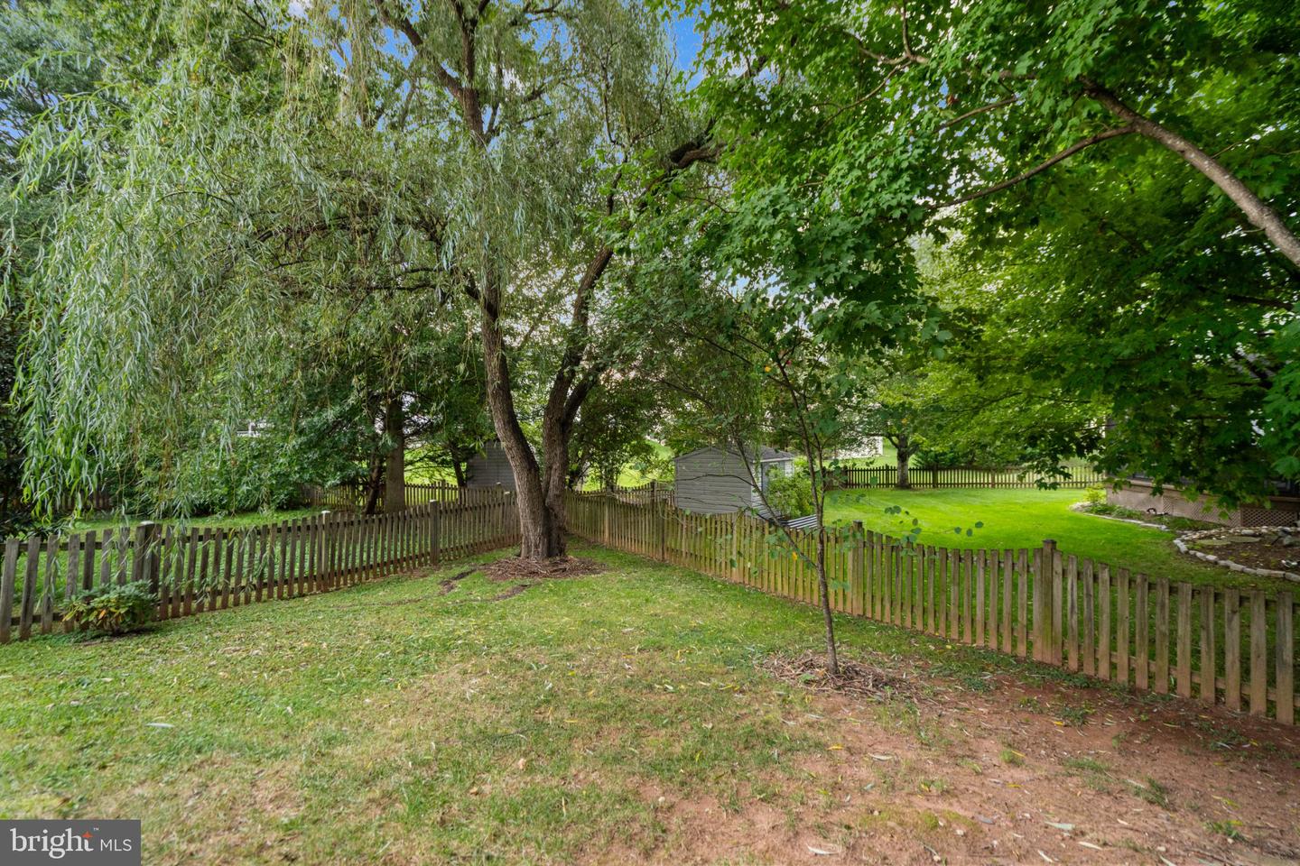 43848 Glenhazel Dr Property Photo 32