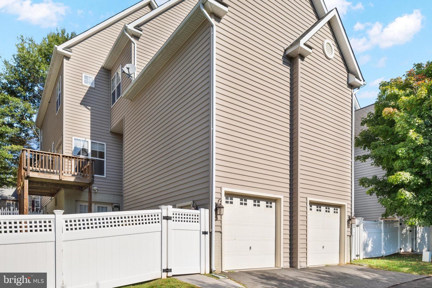 17562 Lethridge Cir Property Photo 43