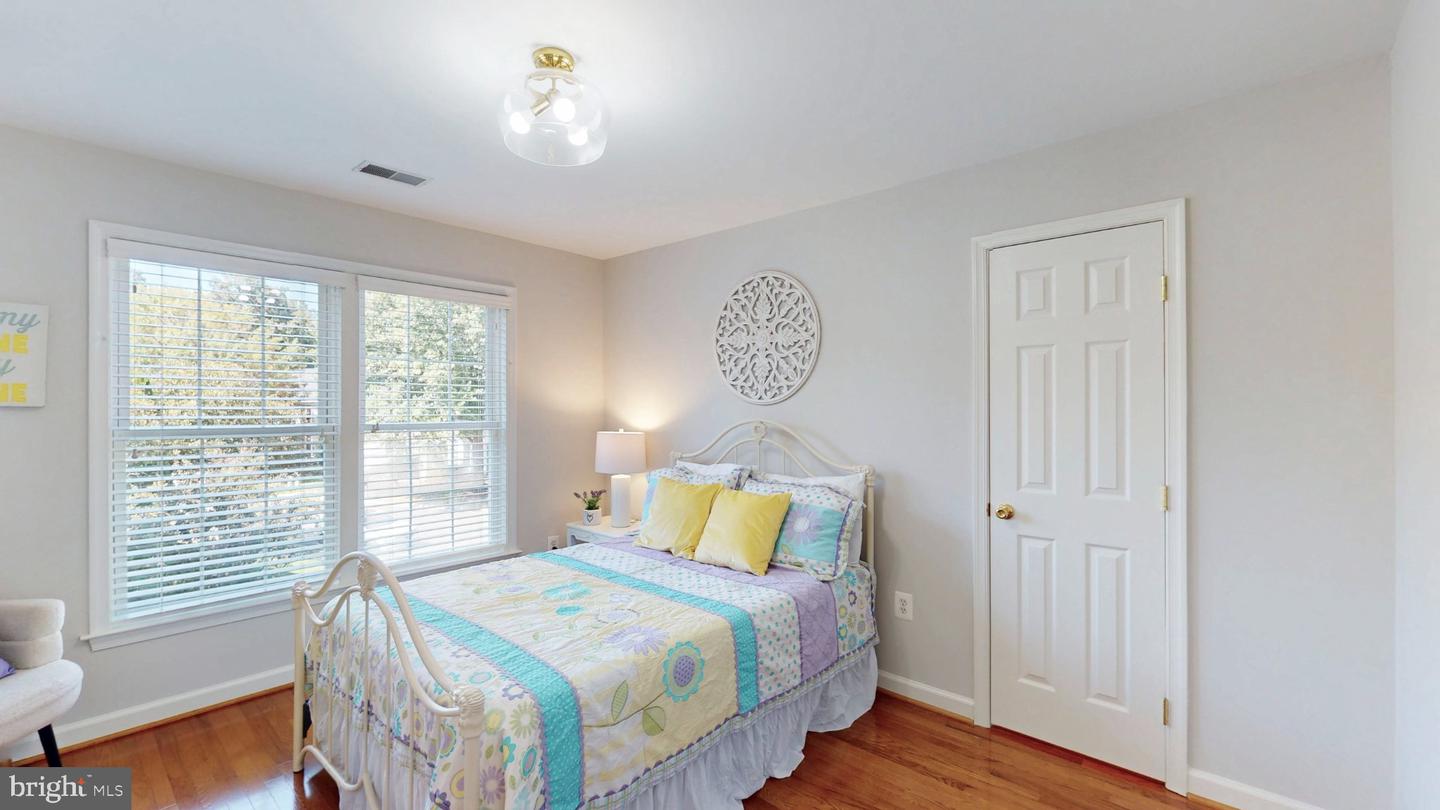 47292 Middle Bluff Pl Property Photo 55