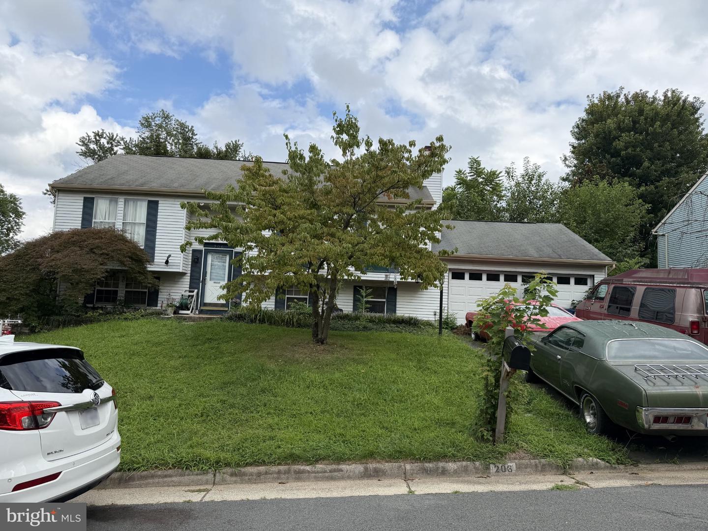 206 N Laura Anne Dr Property Photo 1