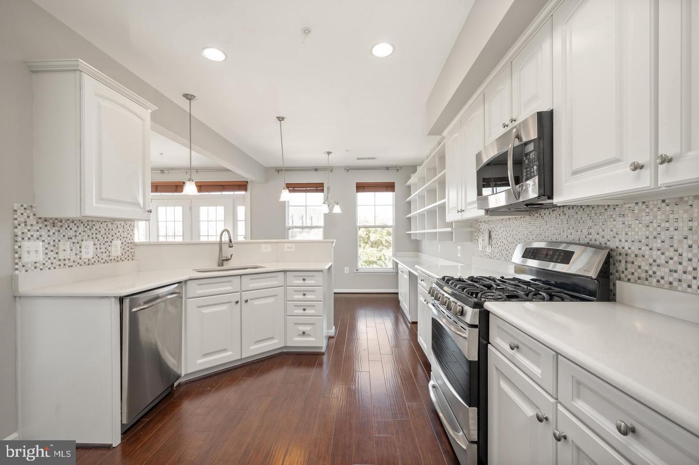 42183 Shorecrest Ter Property Photo 15