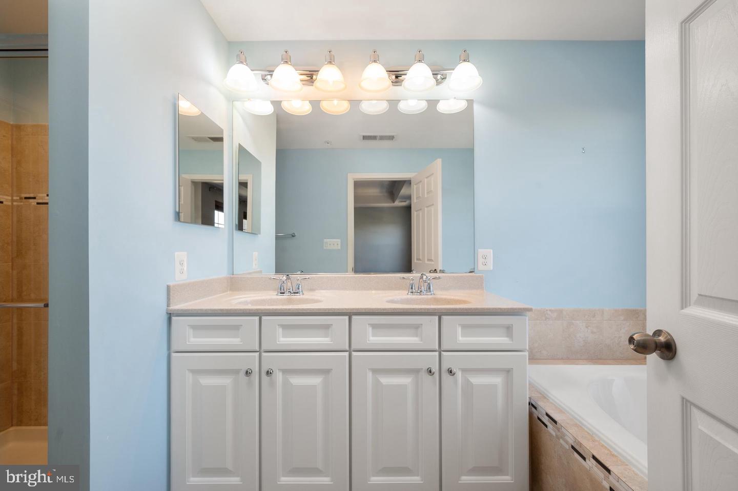 42183 Shorecrest Ter Property Photo 28