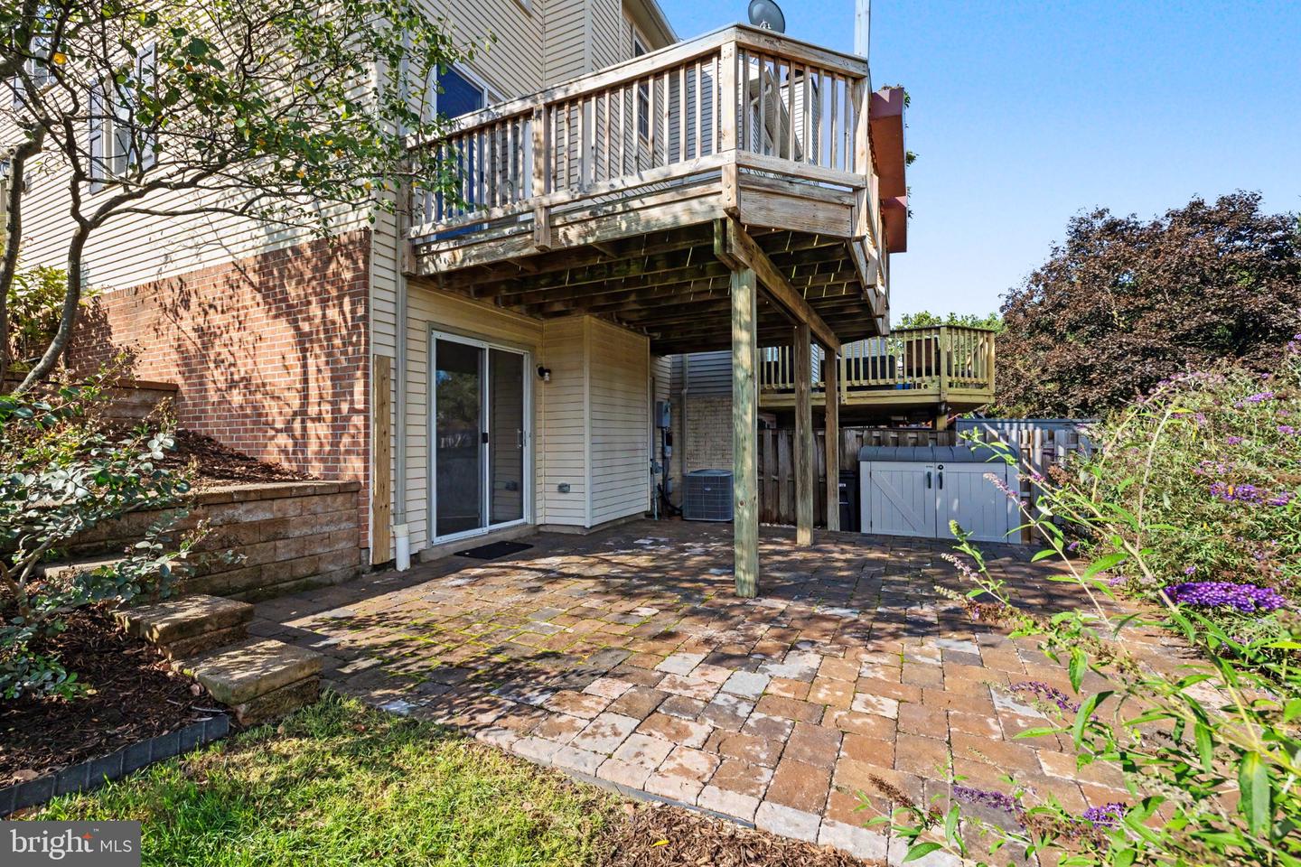 21130 Winding Brook Sq Property Photo 59