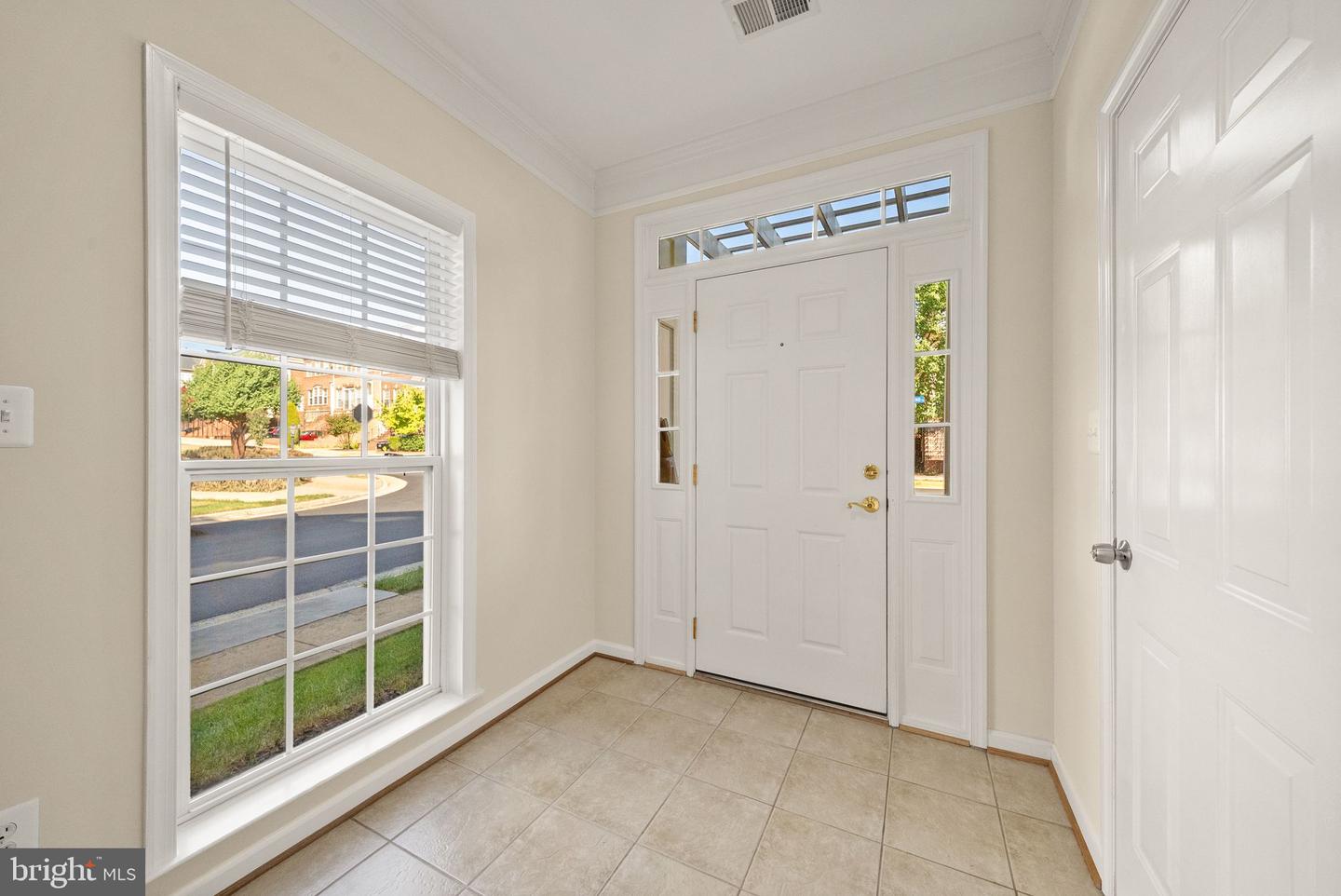 43143 Crosswind Ter Property Photo 8