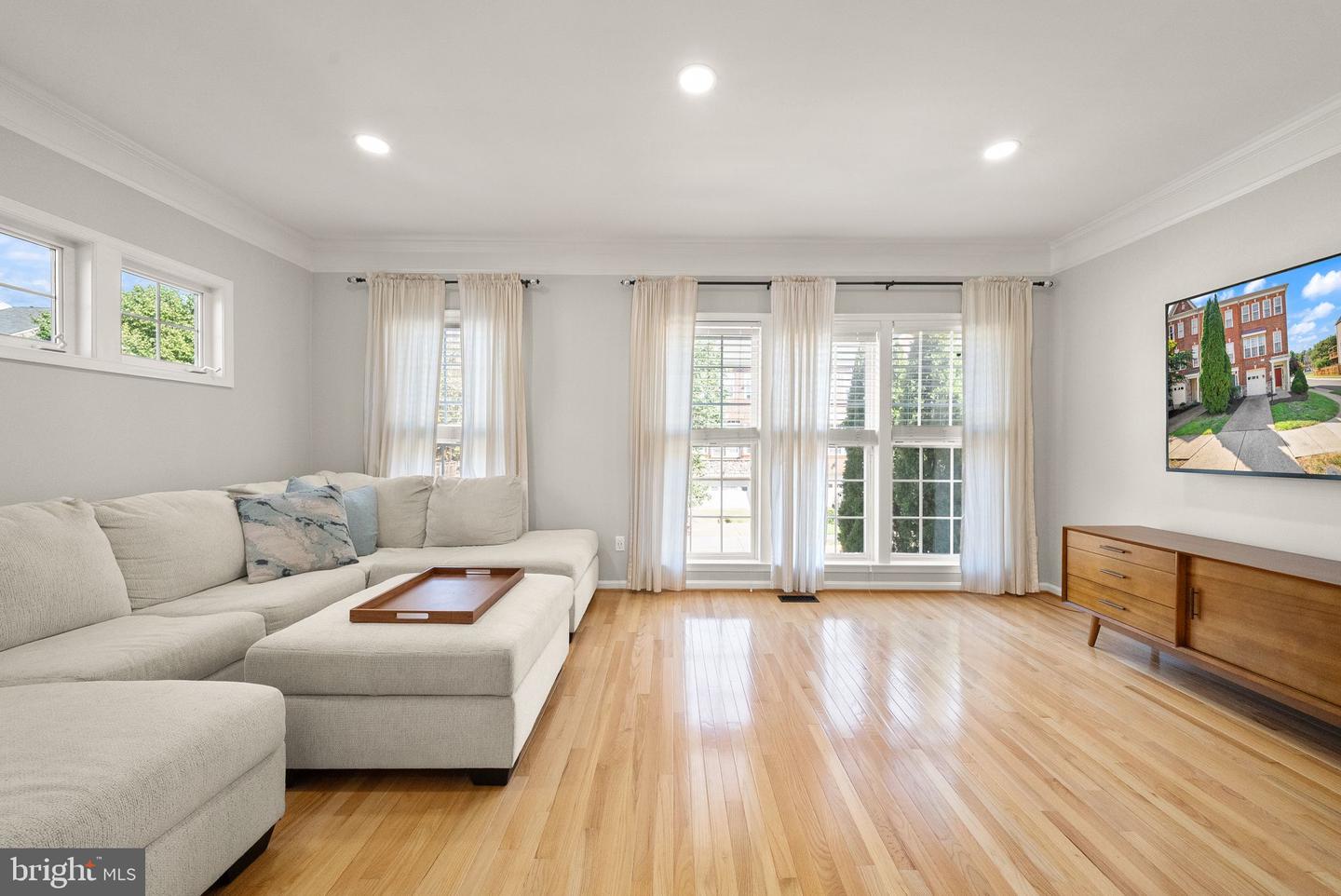 43143 Crosswind Ter Property Photo 14