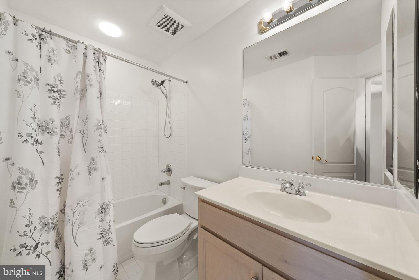 43143 Crosswind Ter Property Photo 46