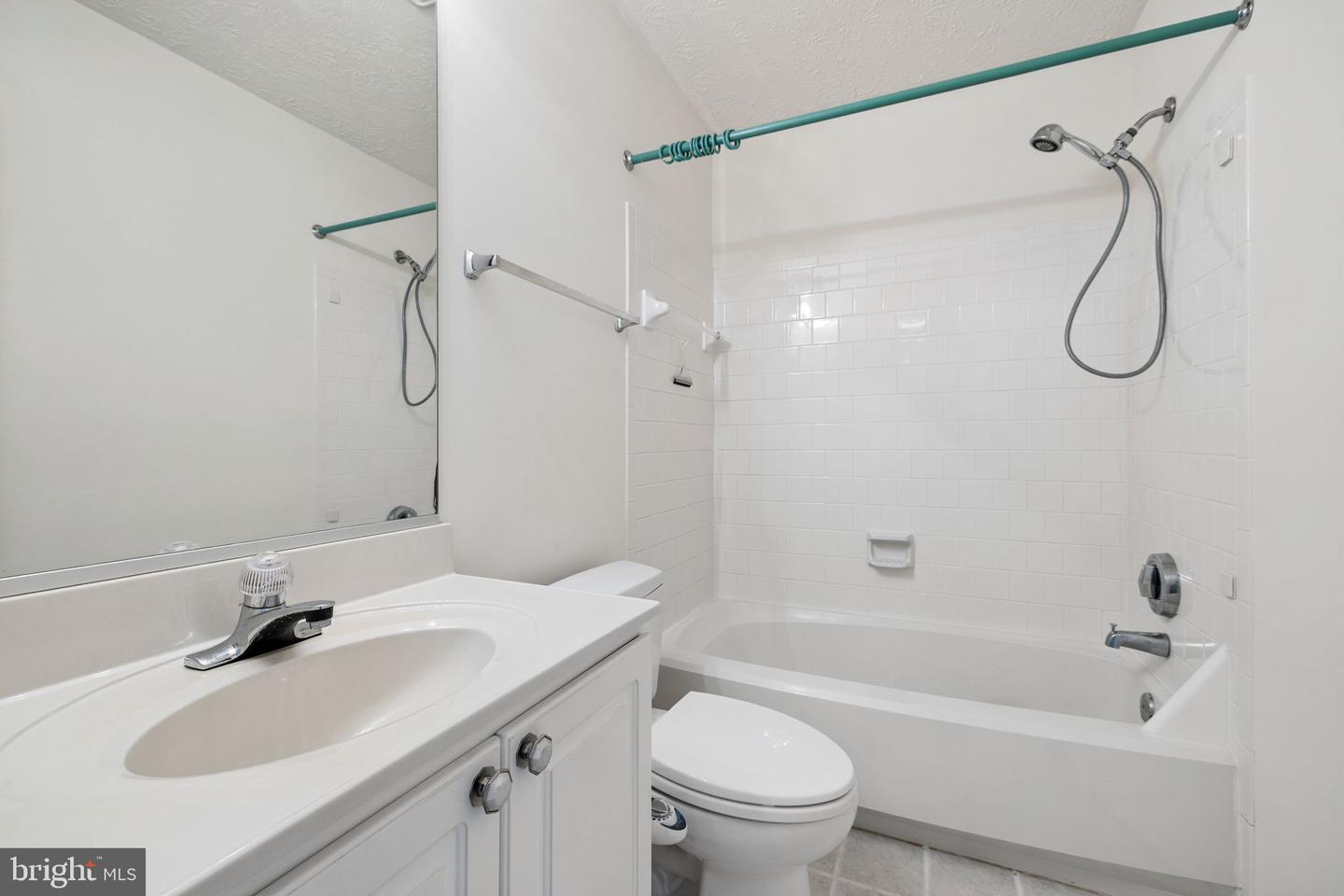 VALO2135952 Property Photo 27