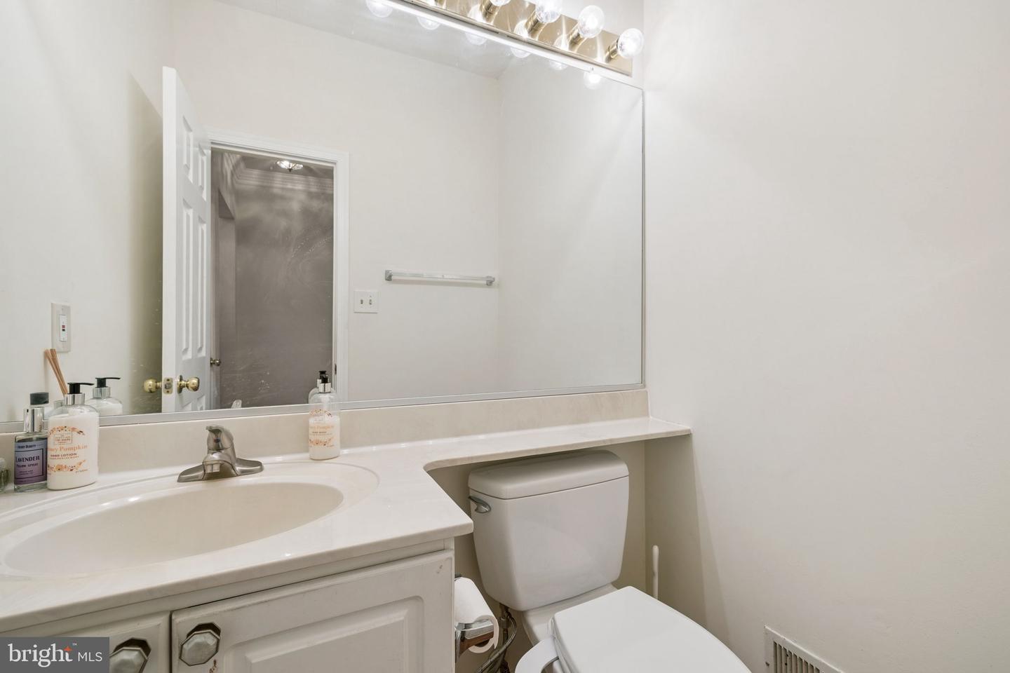 VALO2135952 Property Photo 34