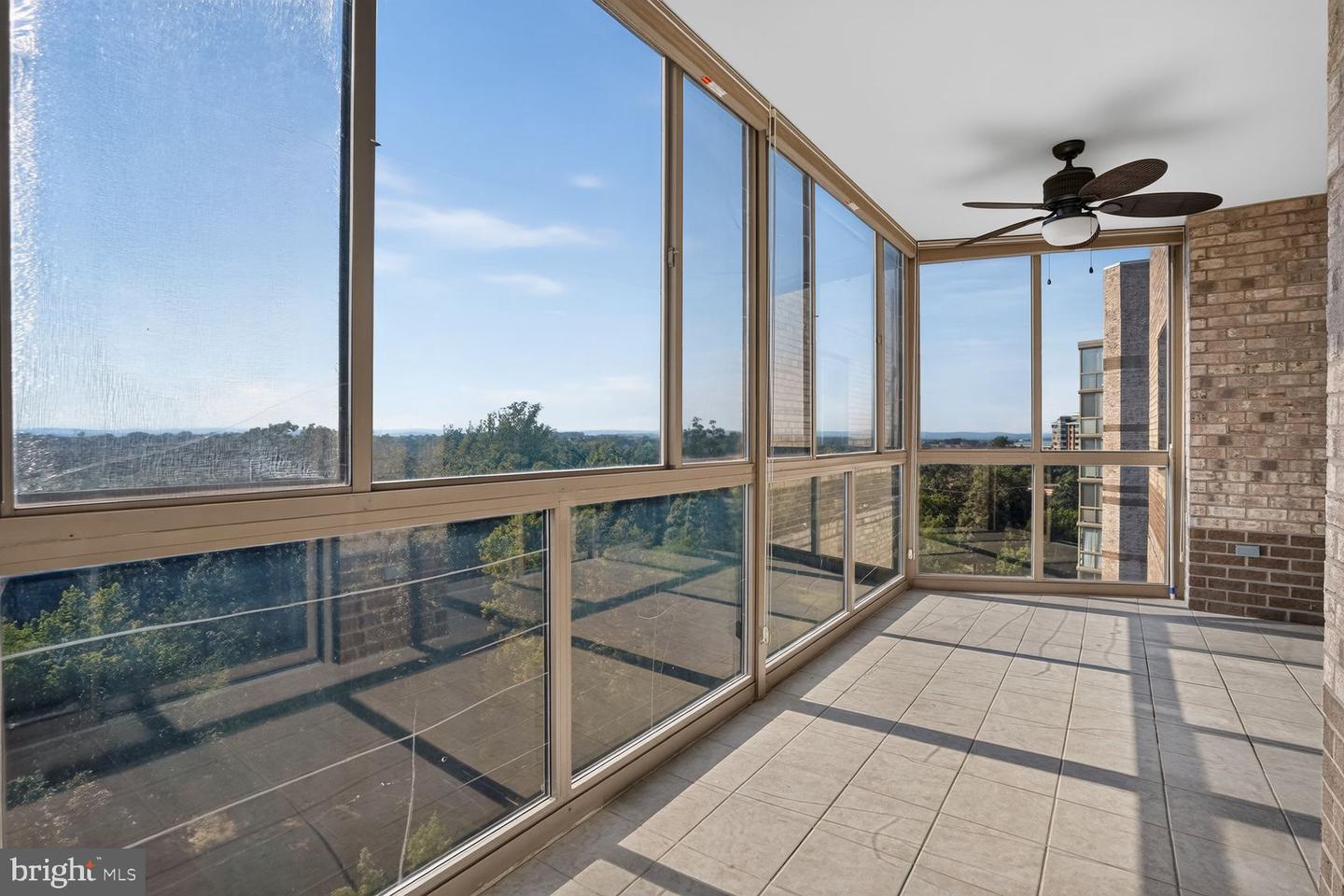 19375 Cypress Ridge Ter #1118 Property Photo 29