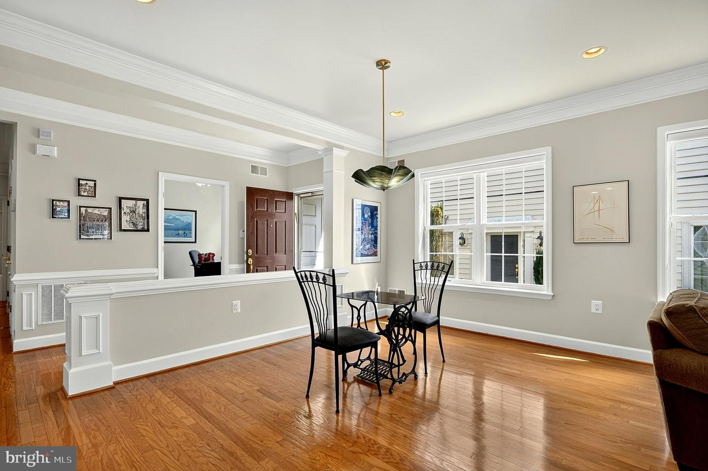 20577 Rosewood Manor Sq Property Photo 16