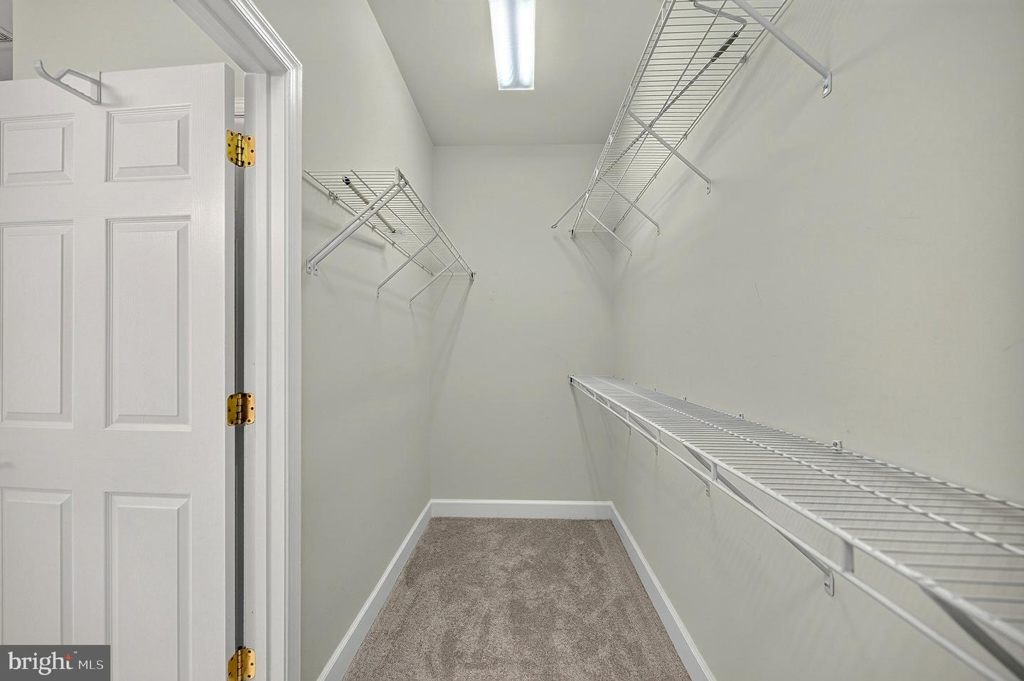 20577 Rosewood Manor Sq Property Photo 35