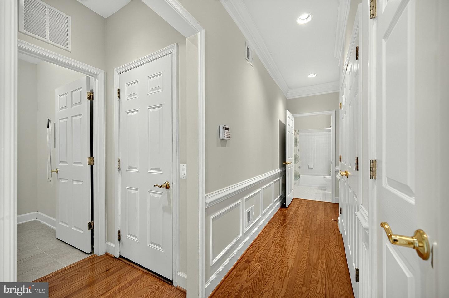 20577 Rosewood Manor Sq Property Photo 36