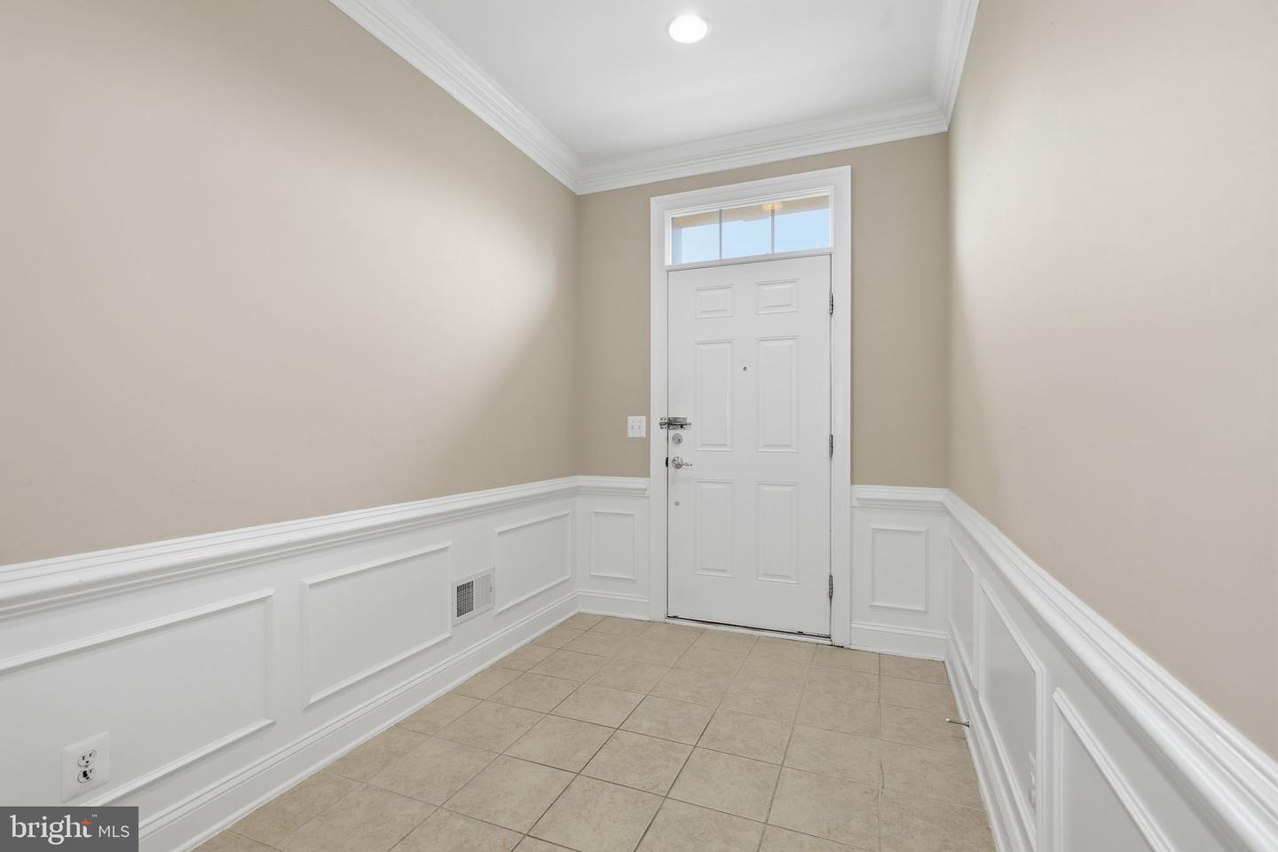 505 Flameflower Ter Se Property Photo 3