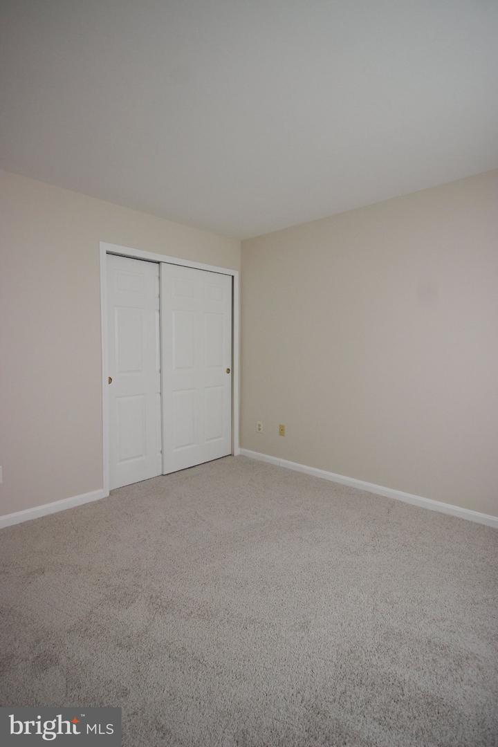 46140 Cecil Ter Property Photo 31