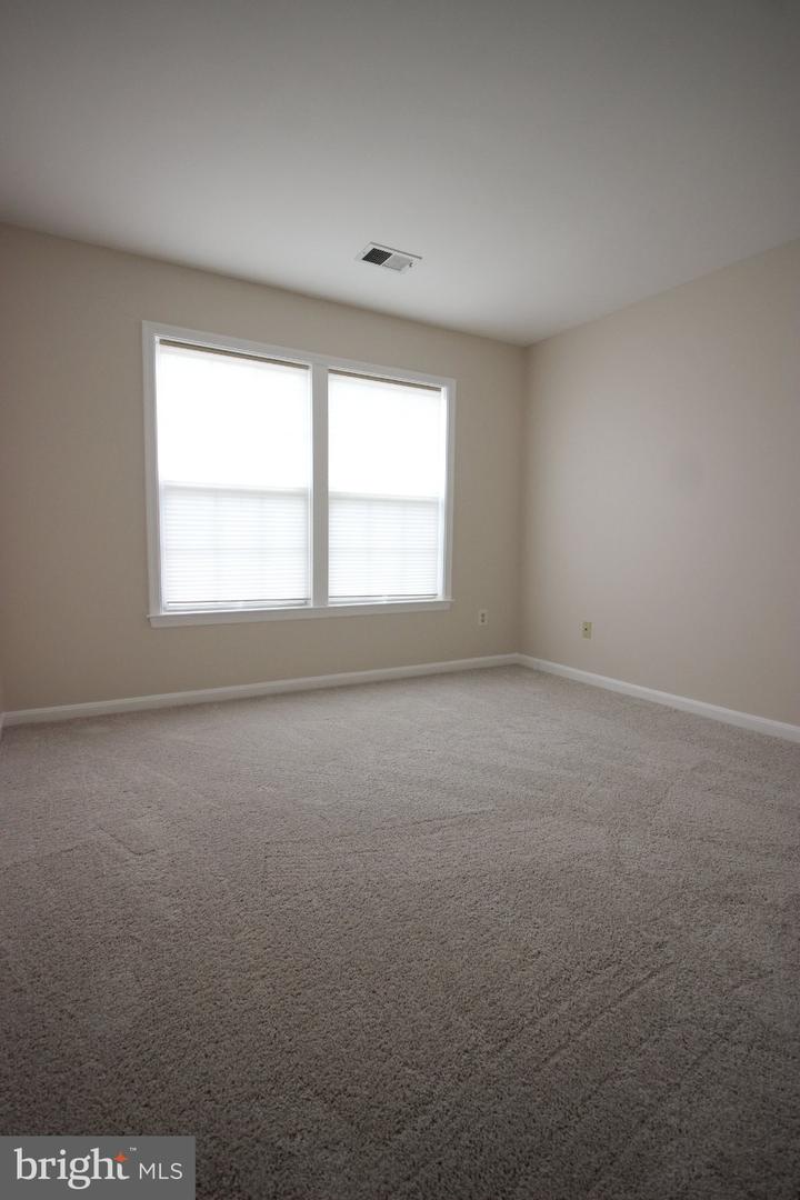 46140 Cecil Ter Property Photo 33