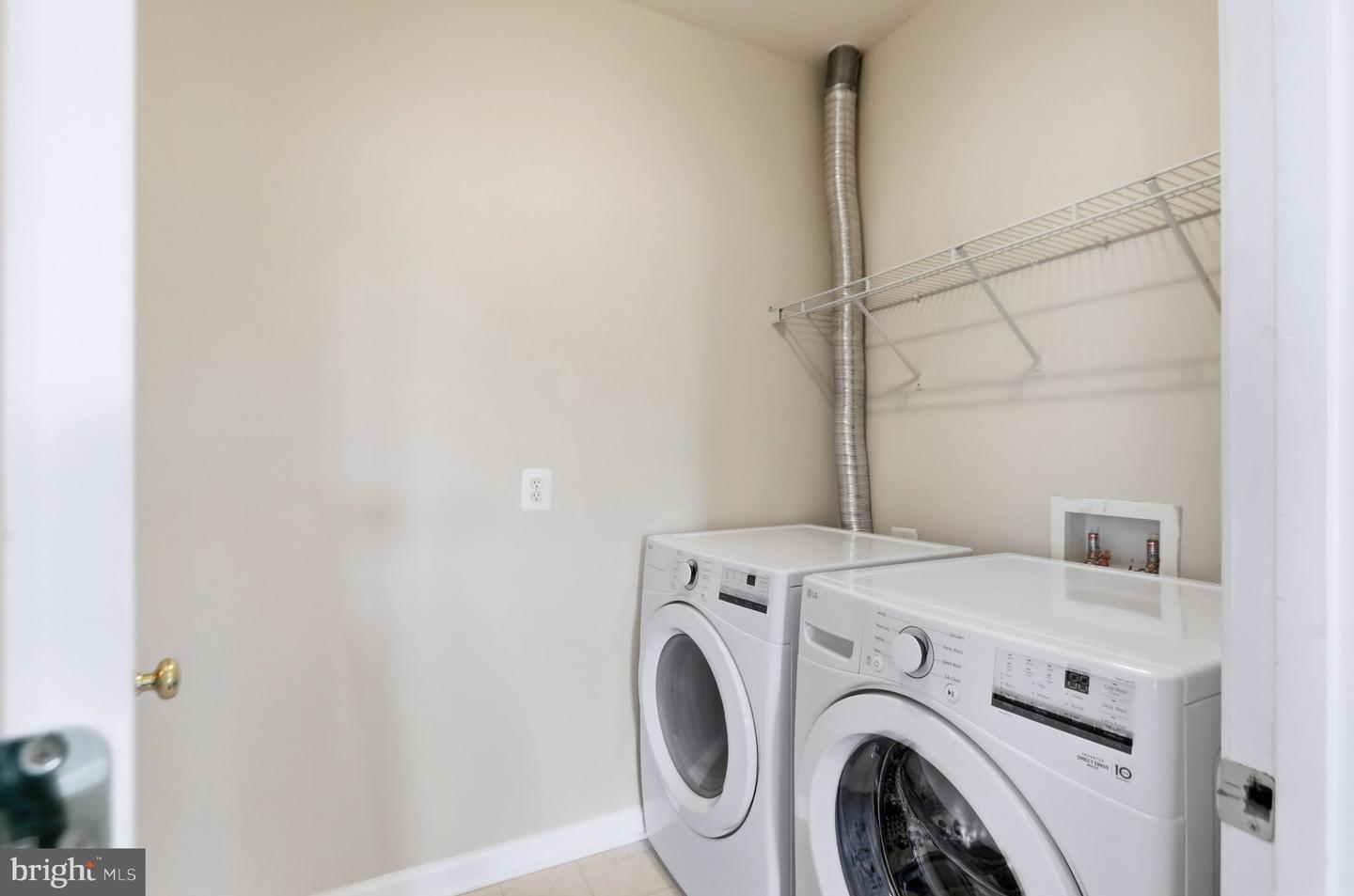 43415 Madison Renee Ter #114 Property Photo 22