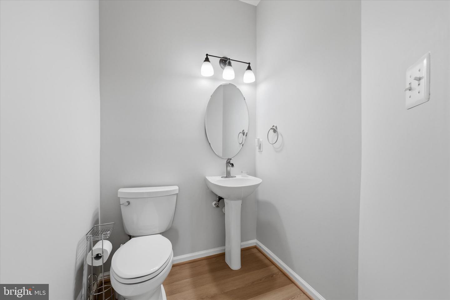43297 Chokeberry Sq Property Photo 5