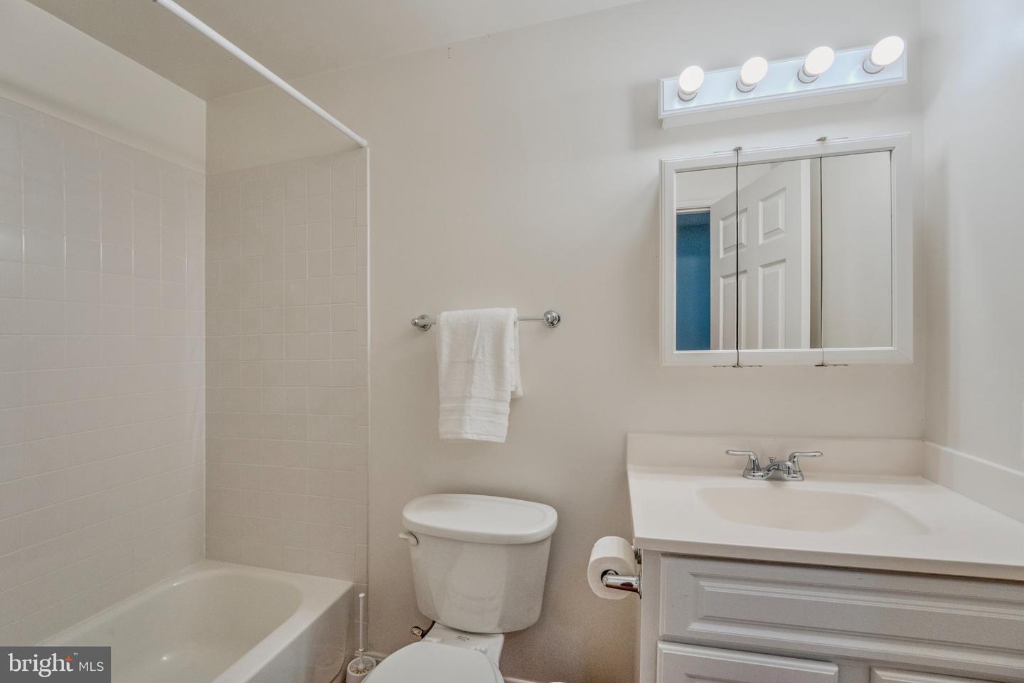 303 Oakcrest Manor Dr Ne Property Photo 34