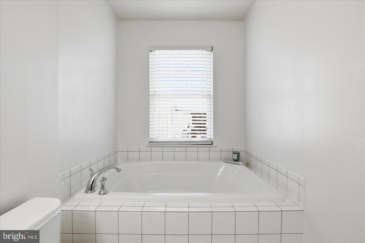 25114 Monteith Ter Property Photo 21